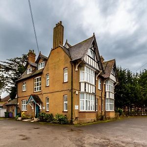 London Gatwick Inn